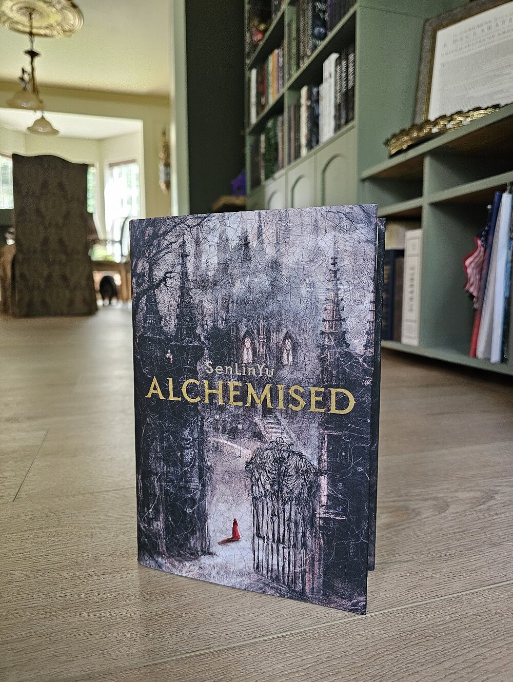 ALCHEMISED - SENLINYU dark fantasy hardcover book - Picture 4 of 4